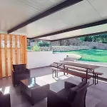 Andreihouse Prázdninový dům *