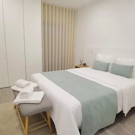 Andreihouse * Amares